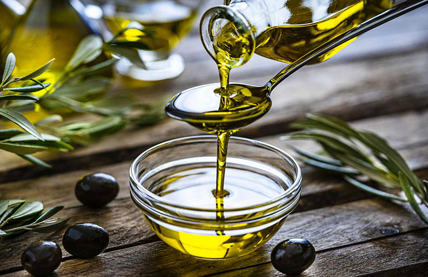 چگونه روغن زیتون اصل از تقلبی را تشخیص دهیم؟